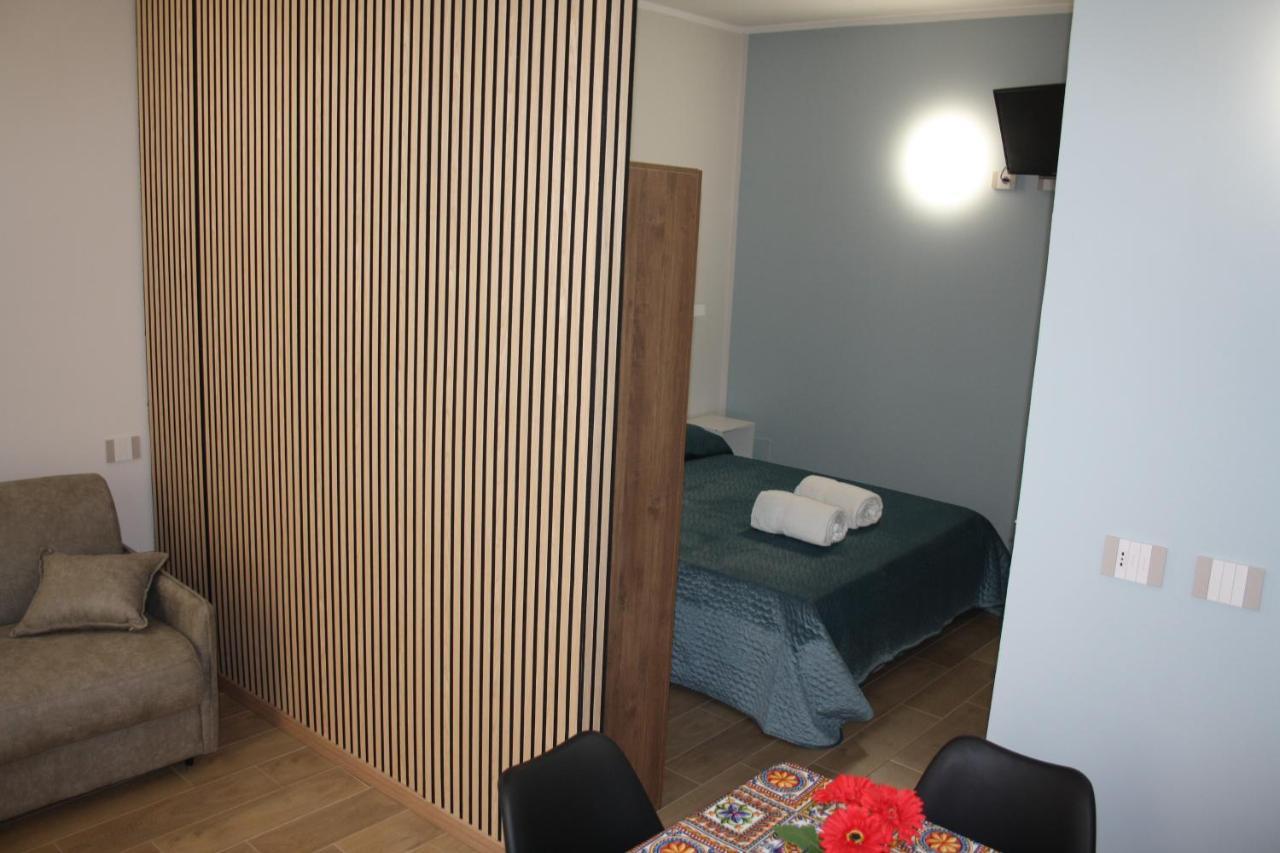 Due Cappuccini Appartement Palermo Buitenkant foto