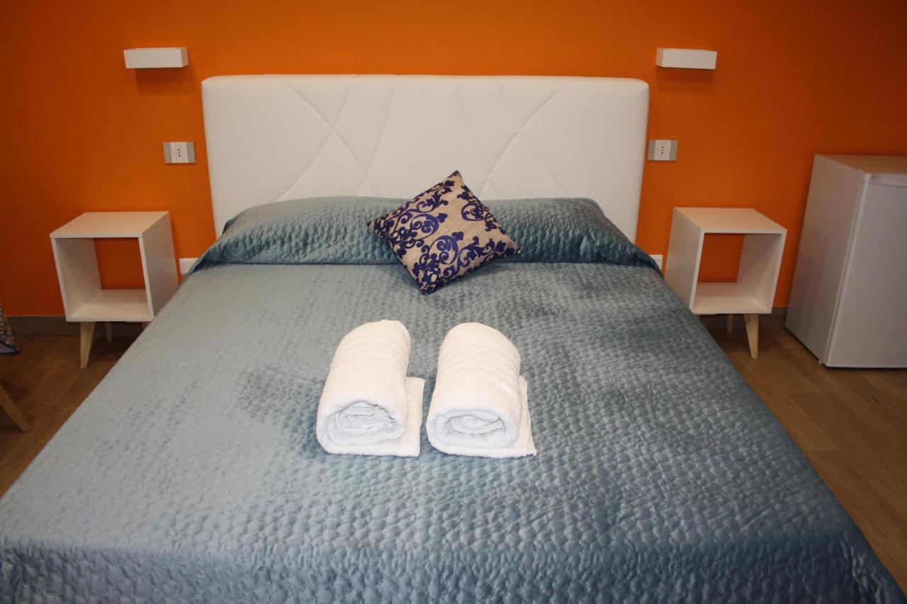Due Cappuccini Appartement Palermo Buitenkant foto