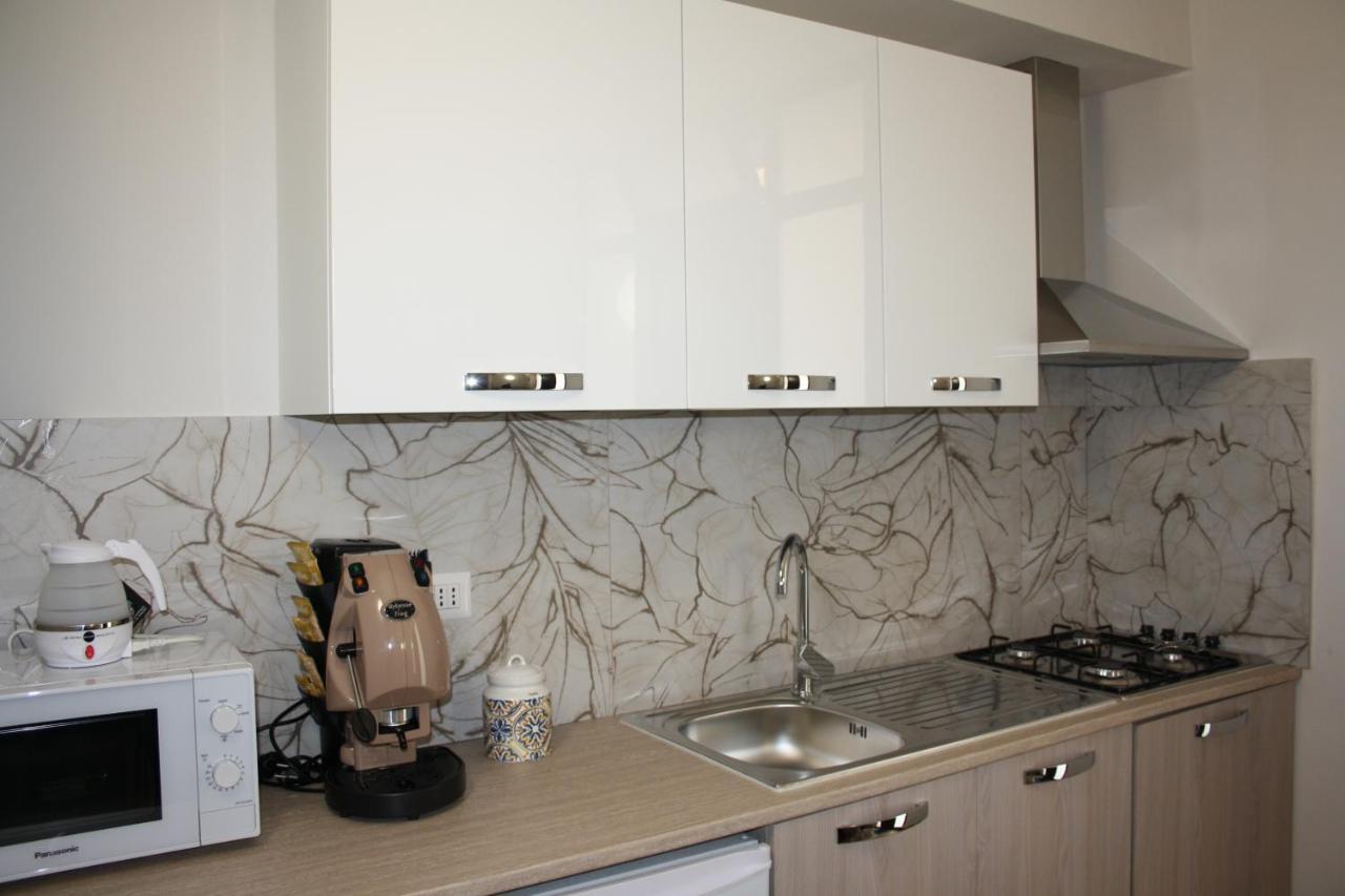Due Cappuccini Appartement Palermo Buitenkant foto