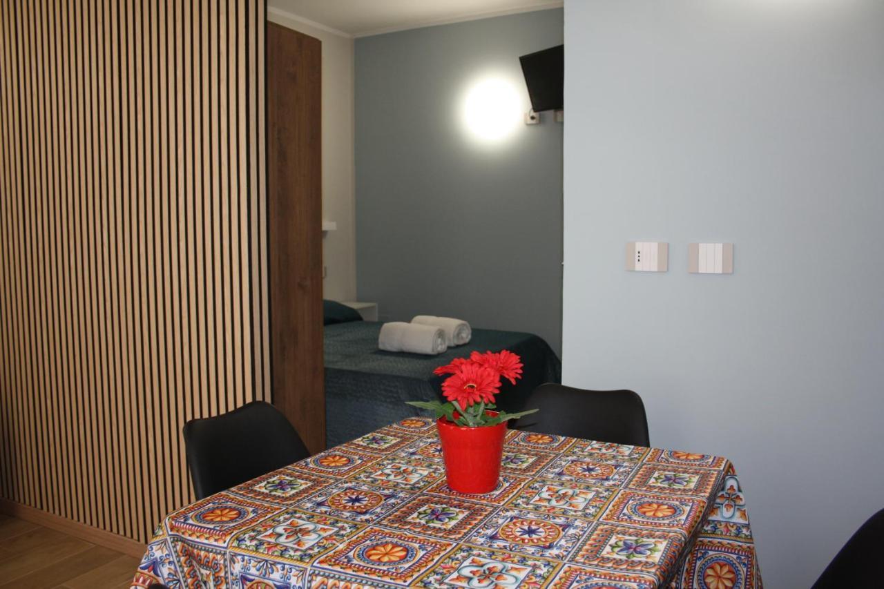 Due Cappuccini Appartement Palermo Buitenkant foto