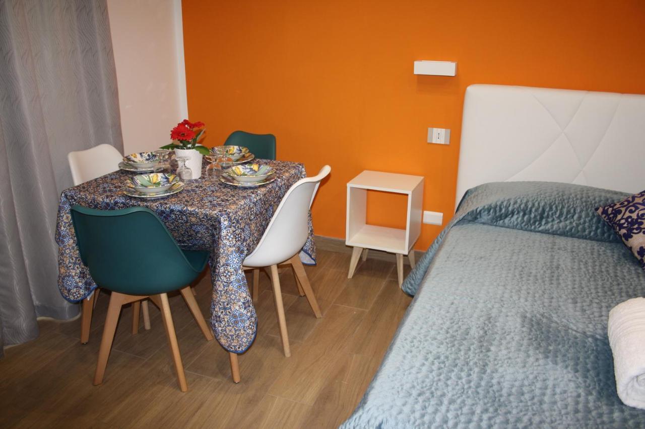 Due Cappuccini Appartement Palermo Buitenkant foto