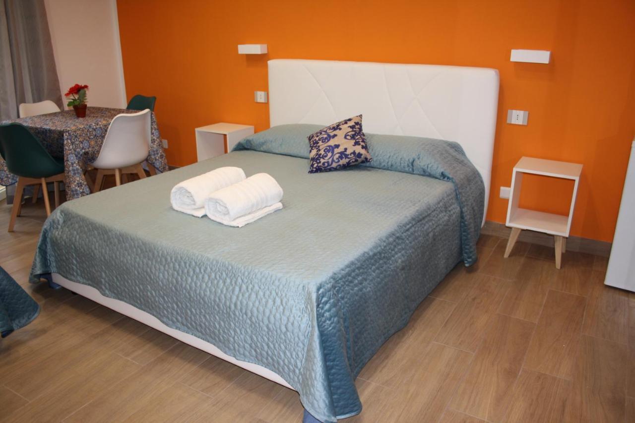Due Cappuccini Appartement Palermo Buitenkant foto