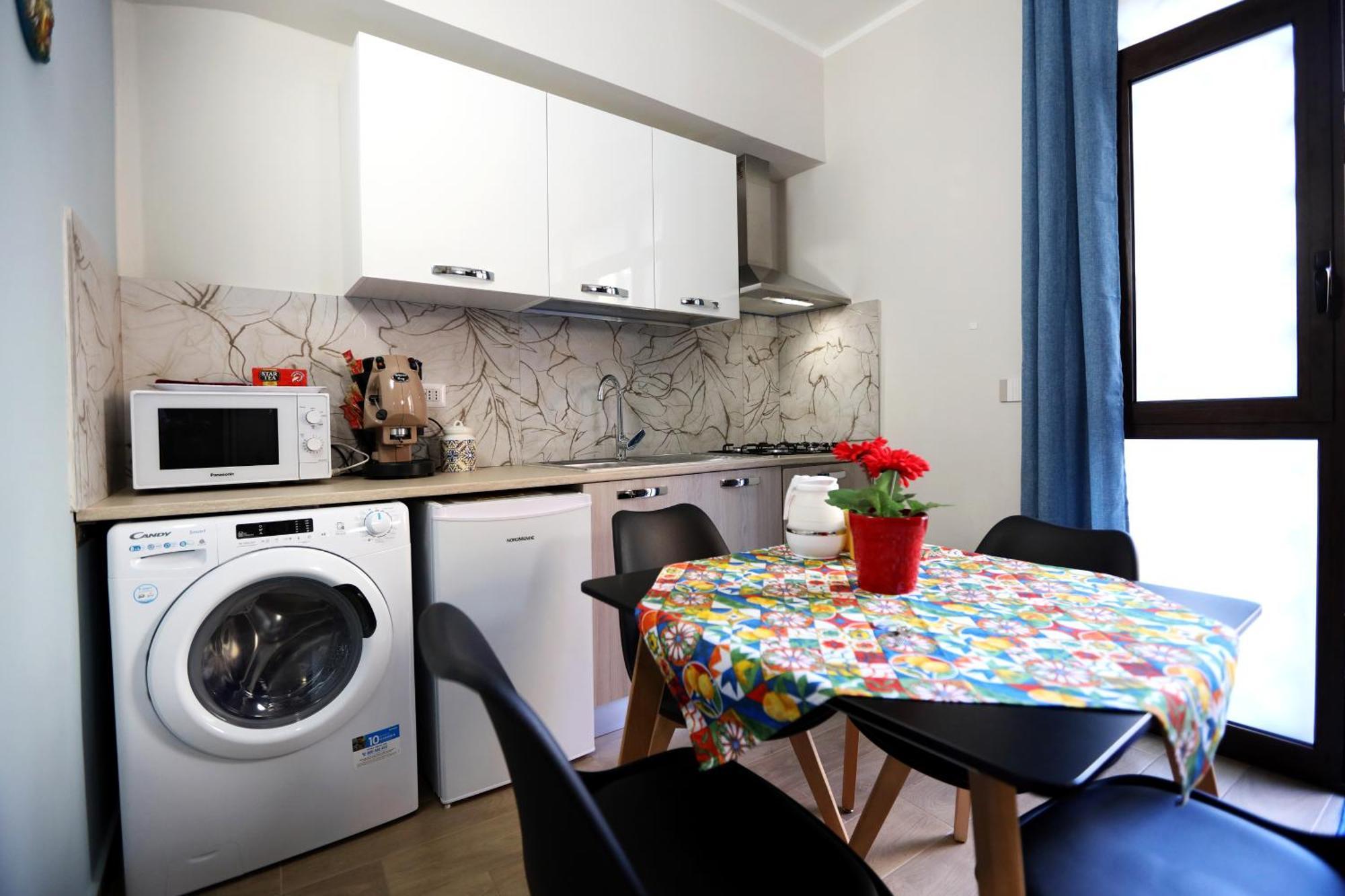 Due Cappuccini Appartement Palermo Buitenkant foto